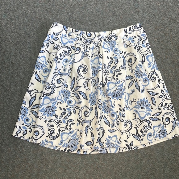 Skirt - Picture 1 of 6